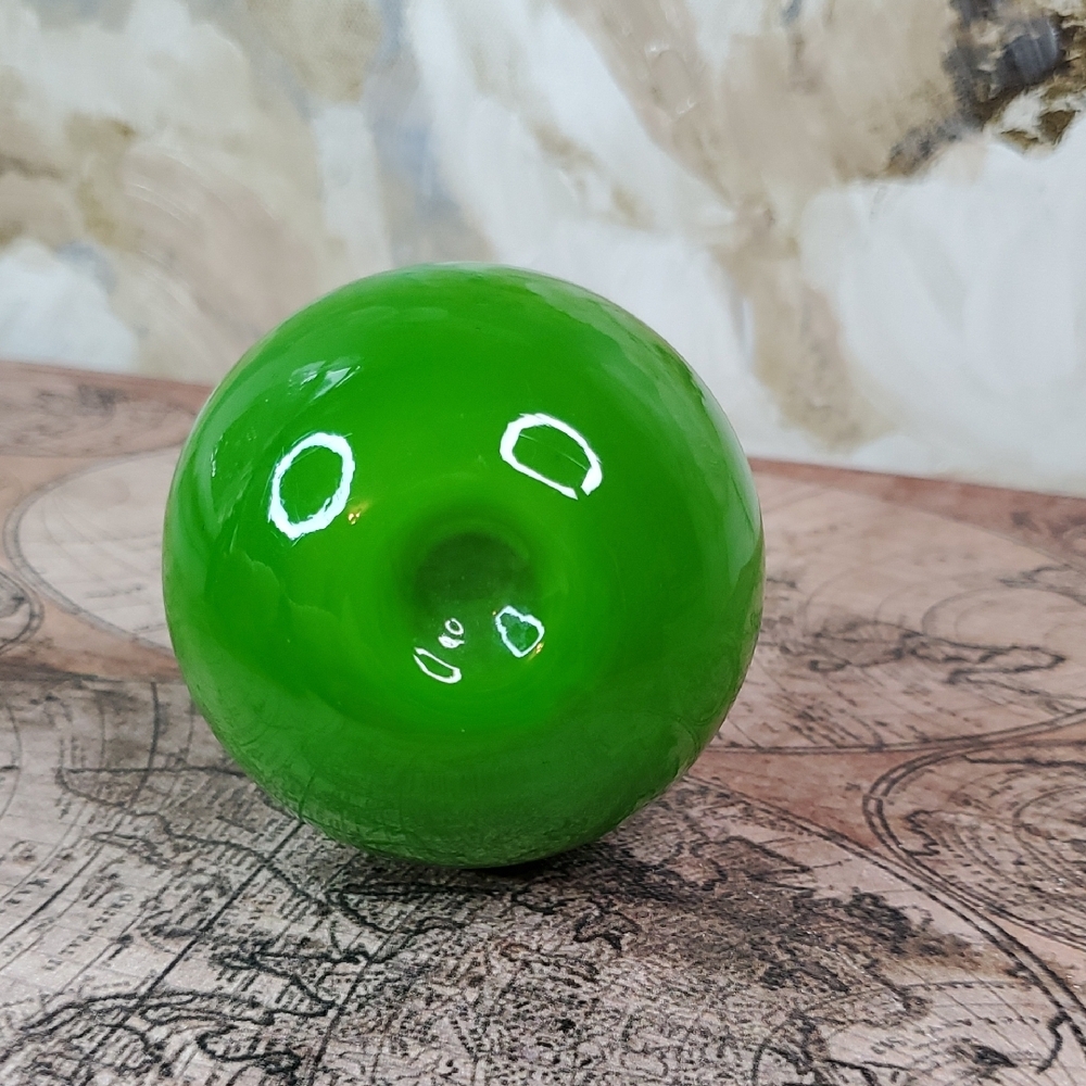 Green Glass Pear Figurine Fruit Bowl Filler Glass Sculpture - Picture 10 of 10